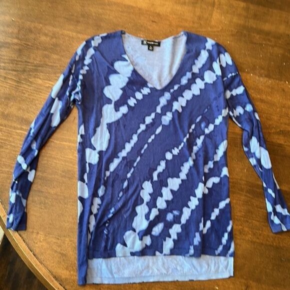 Tie Dye Blue Soft V Neck Lightweight Sweater Womens XS Boho 70s Comfy Office - Picture 4 of 14